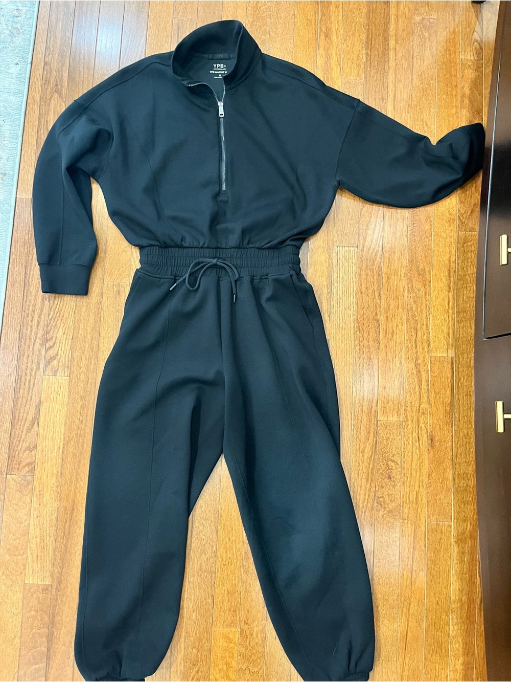 Abercrombie Women’s Black Zip-Neck Jumpsuit